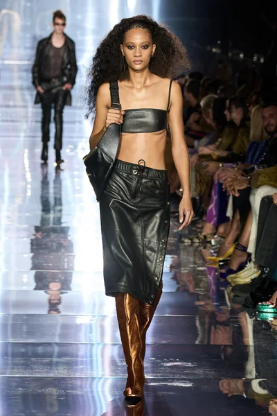 Look 20